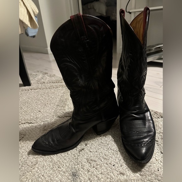 Tony Lama Leather and Lizard Wingtip cowboy boots size 9D - Picture 3 of 4